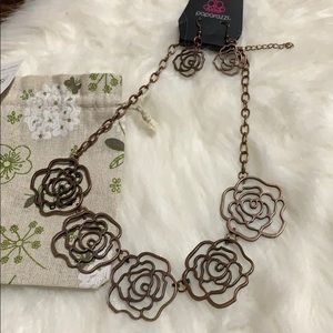 Paparazzi Jewelry Set